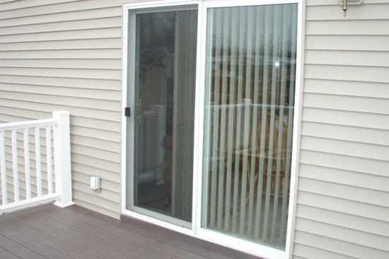 Riviera Beach-screen-door-repair